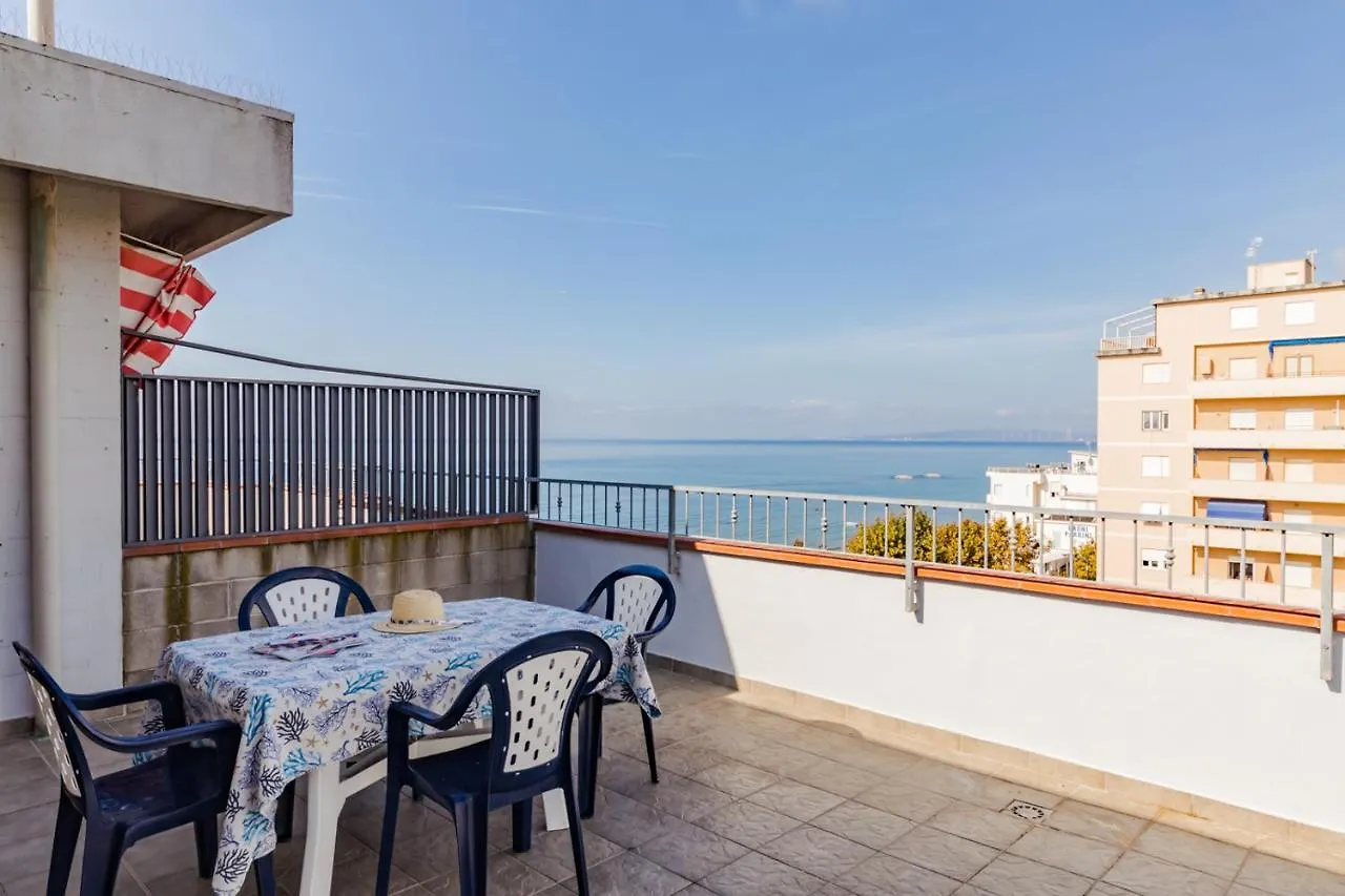 Le Terrazze Villa Follonica 0*,  Italy